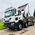 SCANIA P450 XT 8X4 HOOKLOADER