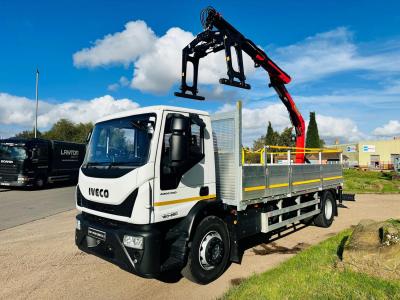 IVECO EUROCARGO 180E25 DROPSIDE CRANE