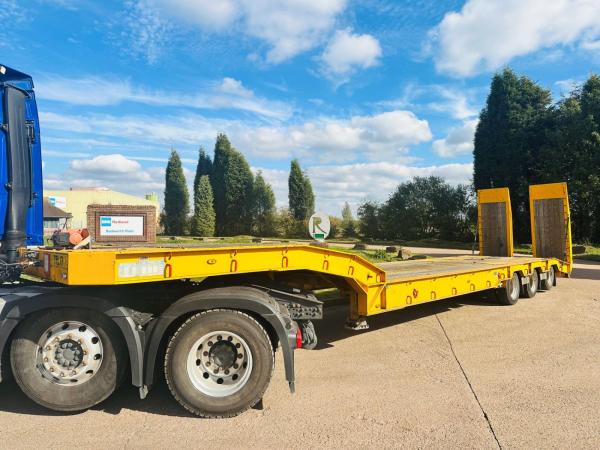 ARB LOW LOADER TRAILER