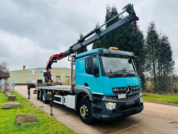 MERCEDES-BENZ AROCS 2536 6X2 FLAT CRANE