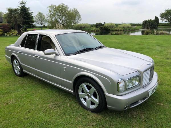 BENTLEY ARNAGE T AUTO SALOON