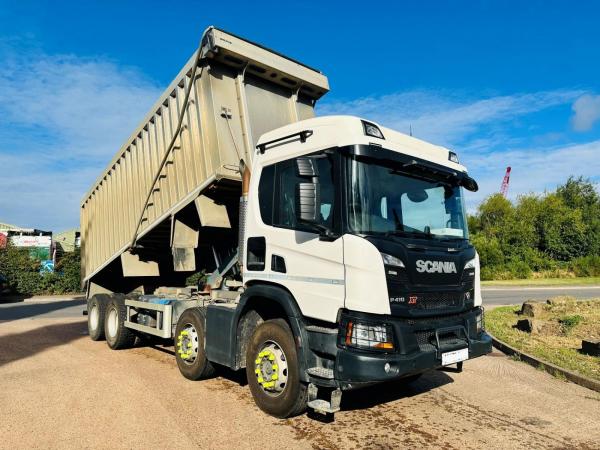 SCANIA P410 XT 8X4 BULK TIPPER