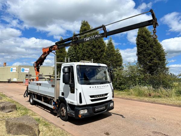 IVECO 100E19 DROPSIDE CRANE