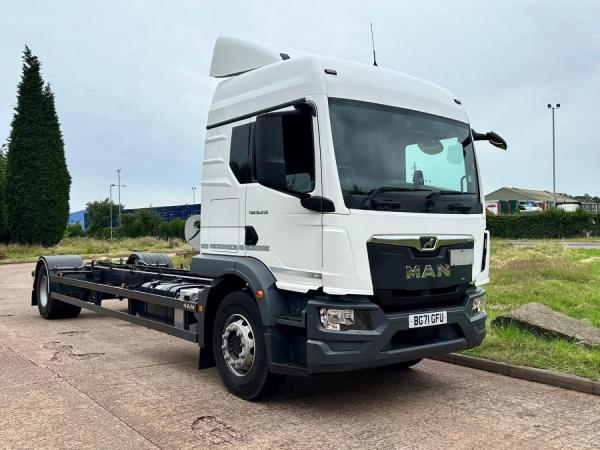 MAN TGM 18.250 CHASSIS CAB