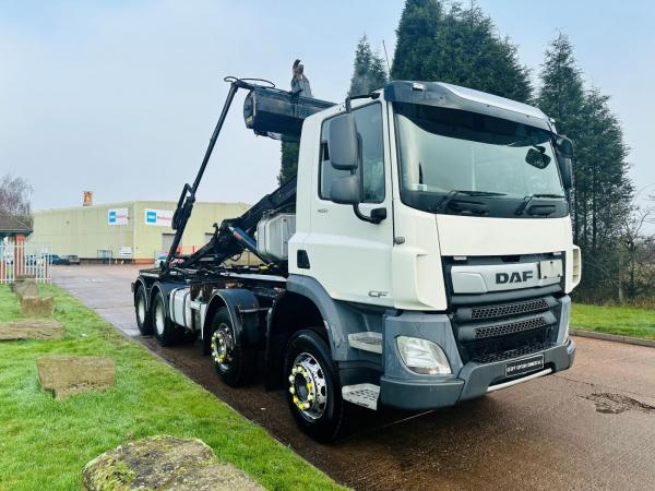 DAF CF 450 8X4 HOOKLOADER